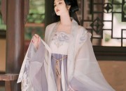 Simple Style of Horseface Skirt