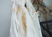 Reinventing the Cheongsam for the Petite Figure:A Modern Perspective on Traditional Elegance
