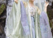 Original Design of Chest-Length Hanfu:Embracing Traditional Elegance in Modern Times