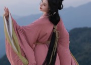 The Elegance of Womens Hanfu Coats:A Journey into Traditional Chinese Fashion