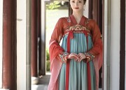 Short-Length Cheongsam:A Fashionable Fit for the Petite Figure