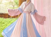 Ancient Style Earrings and Hanfu Tassel:A Blend of Elegance and Tradition