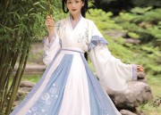 Ancient Charm of Childlike Elegance:The Story of a Child Girl in Traditional Hanfu Costume