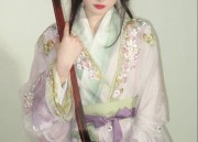 Qipao,the Daily Uniform for High School Students in China