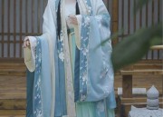 The Evolution of the Hooded Cape in Traditional Chinese Hanfu Fashion