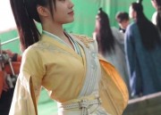 The Enchantment of Girlhood in Light Silk Hanfu:A Journey into Traditional Chinese Beauty