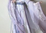 The Enchantment of Hanfu for a Ten-Year-Old Girl