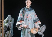 The Revival of Traditional Elegance:Hanfu at Luoyunyi阁
