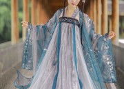 Reconstructing the Splendor of Jin-Style Hanfu:A Journey into Traditional Chinese Elegance