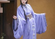 Blessings of the Heavenly Officials:The Union of Traditional Hanfu and Modern Style