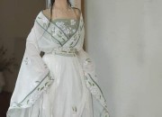 Summer Elegance in Silk Qipao:The Art of Traditional Chinese Fashion for Women