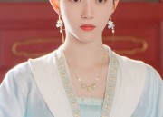 Full-Head Tang Style Hanfu Wig:A Journey into Traditional Chinese Elegance