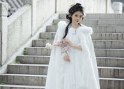 Embracing Modernity in Traditional Cheongsam:The Plus-Size Revolution in Chinese Fashion