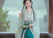 Gentle Curves in Traditional Style:The Story of Childrens Hanfu for the Plus-Size Kids
