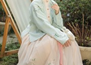 Traditional Chinese Style Horse-Face Skirt with Embroidery for Children