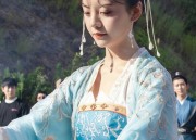 Summer Fashion for Chinese Hanfu Girl:A Blend of Tradition and Modernity