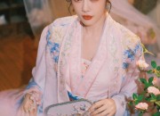 Summer in a Short-Style Cheongsam Skirt