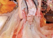 Elegance in Toast:The Revival of Hanfu as a Toast Ceremony Attire