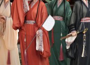 Turn One:A Tang Suit Celebration for the First Birthday with Grasp-and-Go Ceremony