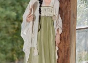 The New 2024 Horseface Skirt Top:A Fashion Trendsetter in Traditional Elegance