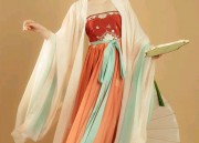 Summer in Hanfu:The Elegance of Jin-Jin Style Clothing