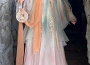 Ethnic-Style Cheongsam Two-Piece Set:A Blend of Tradition and Modernity