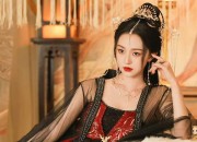 Autumn and Winter Fashion:Red Hanfu for Women