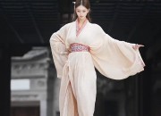 Winter Wedding Gown Elegance:The Bridal Cheongsam’s Allure