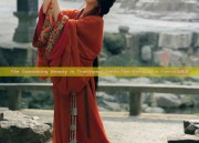 The Dominating Beauty in Traditional Hanfu:The Story of a Fierce汉服女