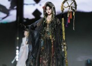 Eighth伍Qiyi:The Revival of Hanfu Fashion