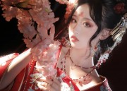 Ethereal Beauty of Women in Traditional Chinese Hanfu Fashion