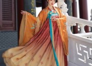 Embracing the Originality of Hanfu:The Story of Xiyuan