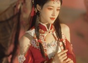 The Dominating Dark Lady in Hanfu Fashion:An Emotional Journey into the Life of a Tough御姐