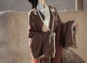 Ancient Hanfu Fashion:The Enchanting Style of Female Students in Traditional Chinese Attire