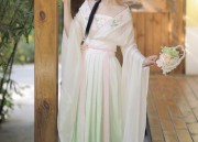 The Aquarius in Hanfu:A Third-Grade Journey into the World of Unique Traditional Fashion