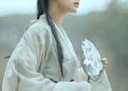 Siting Qipao:The Elegance of Jing Tian