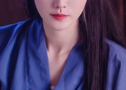 Winter Cheongsam:The Traditional Beauty in Cold Weather
