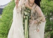 Guzheng Performance Attire:A Girls Qipao Cheongsam Journey