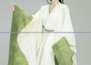 New Year Hair Accessories:The Integration of Traditional Hanfu Wigs and One-Piece Headdresses