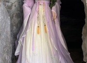 The Long Tang-Style Jacket:Embracing Traditional Elegance