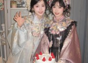 Vibrant Blue Hanfu Fashion and Hair Accessories:A Journey into Traditional Elegance