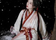 The Enchantment of Ancient Costume in the Jiangnan Water Town
