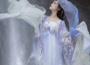 The Enchantment of Cheongsam Dance Performance:A Cultural Journey