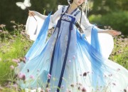 Qipao-Inspired Homewear:A Blend of Tradition and Comfort