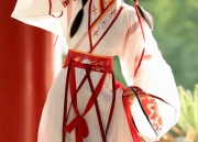 Poetic Splendor and the Revival of Hanfu:A Cultural Celebration in the Poetry Festival