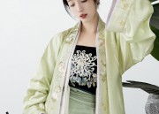 The Elegance of Cheongsam for Mature Women Aged 40-50