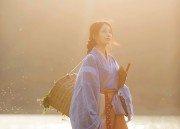 The Splendor of织金红色马面裙，传统工艺与现代魅力的融合