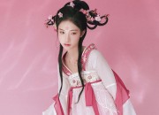 Embracing the Enchanting Charm of Qipao Cheongsam