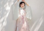 Hanfu Photo Props:The Enchantment of Flower Accessories