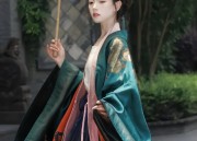 Petal-Skirted Cheongsam:The Authentic Story of Bixian Flower in Traditional Chinese Hanfu Fashion